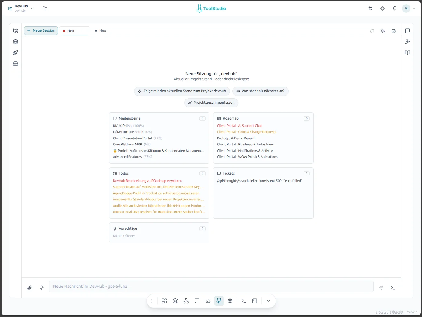 ToolStudio-Arbeitsbereich mit Projektübersicht, Meilensteinen, Roadmap, Aufgaben und Tickets – helle Produktaufnahme